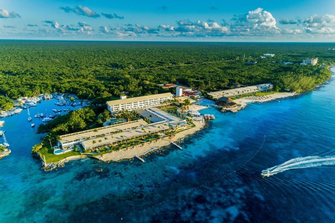 One of the many luxury hotels on the island, the InterContinental Presidente Cozumel Resort & Spa offers stunning ocean views, premium amenities, and easy access to the island's renowned coral reefs, providing an unforgettable experience for travelers seeking both relaxation and adventure.