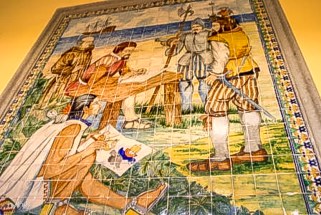 A detailed ceramic mural in Veracruz depicts the arrival of the Spanish, a reminder of the city's long and complex history as a gateway to Mexico for European explorers and settlers. © Bill Bell