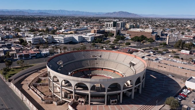 Mexicali is the capital of the Estado (state) of Baja California in northern Mexico. The city is located across the border from Calexico, California. The name Mexicali was adopted as a show of international brotherhood, combining the first two syllables of Mexico and California.